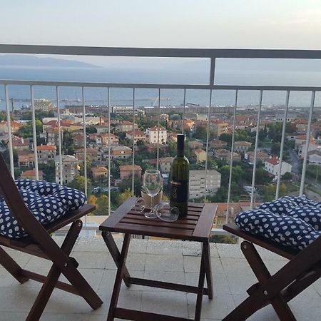 Sunny Kvarner Apartment Fiume Esterno foto