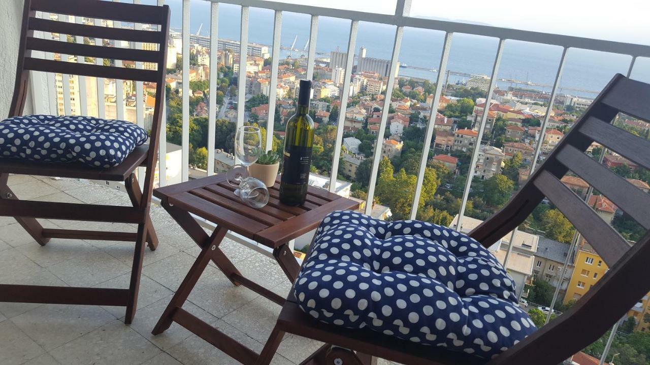 Sunny Kvarner Apartment Fiume Esterno foto